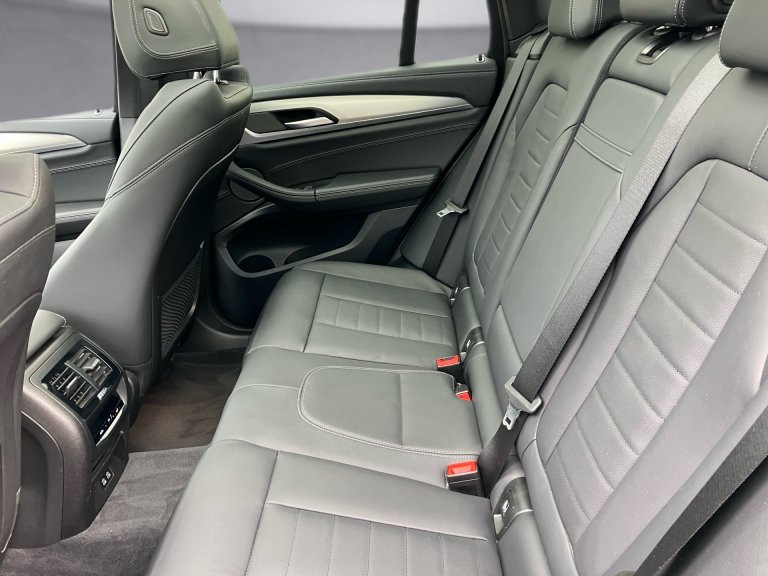 Bild 11: BMW iX3 G08 HAO