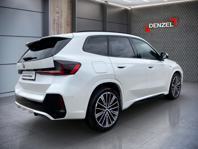 Bild 3: BMW X1 xDrive 23d U11