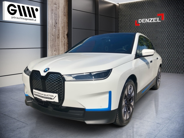 Bild 1: BMW PKW i-Serie iX xDrive50 105kWh