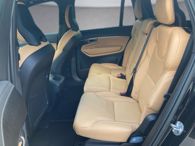 Bild 11: VOLVO PKW XC90 B5 Plus Bright