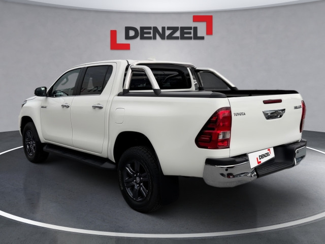 Bild 8: Toyota Hilux DK Active 2,4D