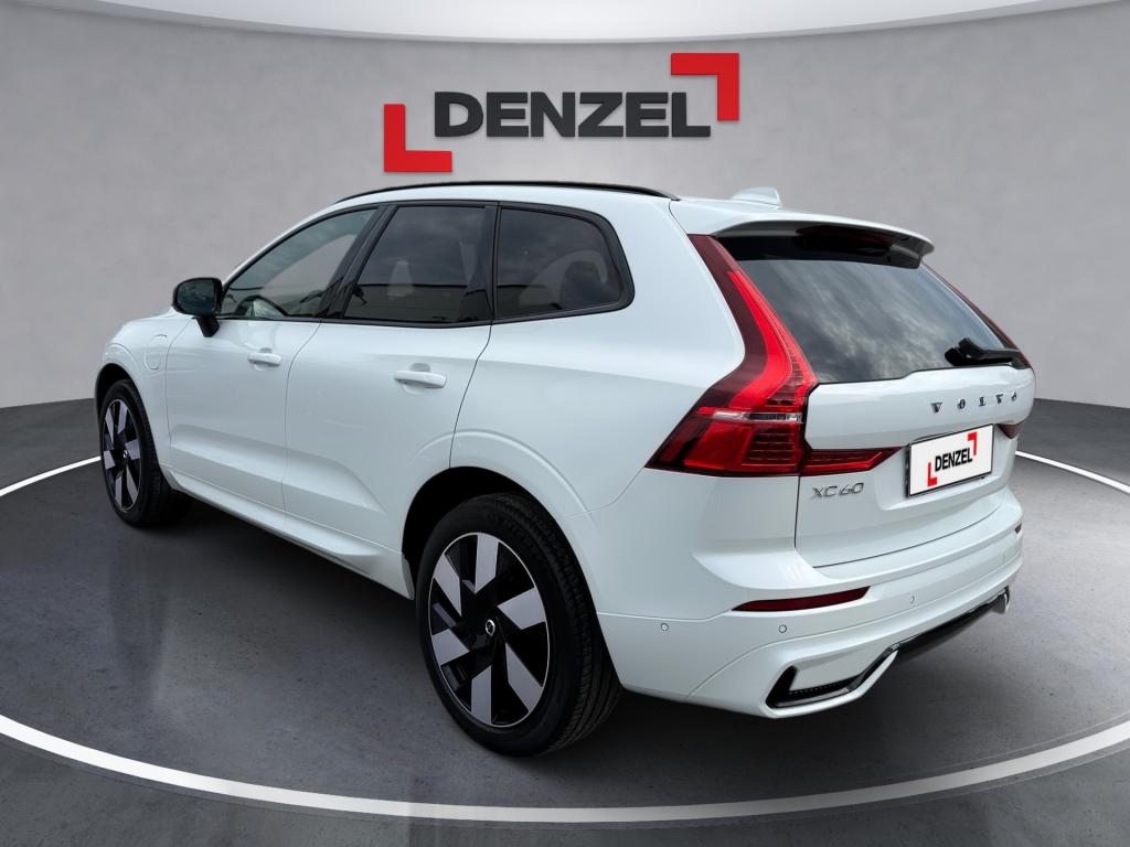 Bild 2: VOLVO PKW XC60 T6 AWD Recharge PHEV Ultimate Dark Geartronic