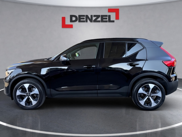 Bild 1: VOLVO PKW XC40 B3 Plus Dark Au