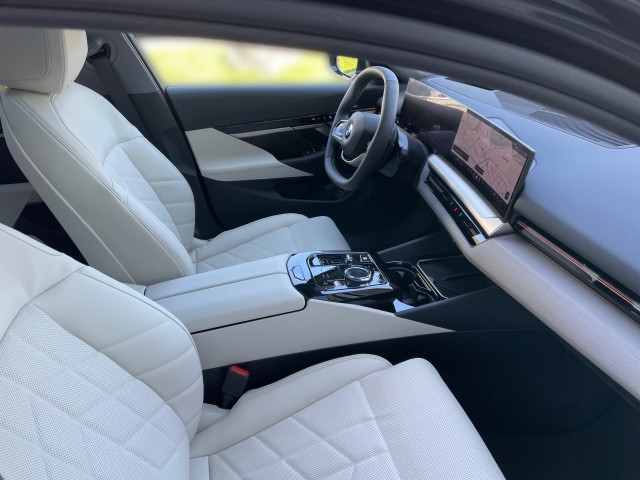 Bild 5: BMW BMW 520d xDrive Limousine G60B47