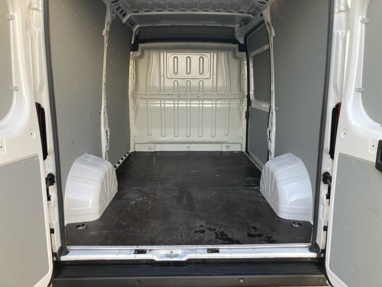 Bild 9: Fiat Transporter Ducato 35 L2H2 160