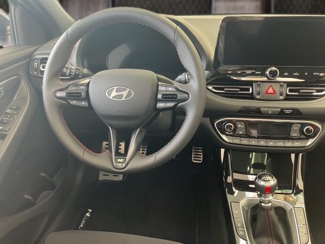 Bild 6: Hyundai i30 Kombi - PD N Line 1.5 TGDI 48V