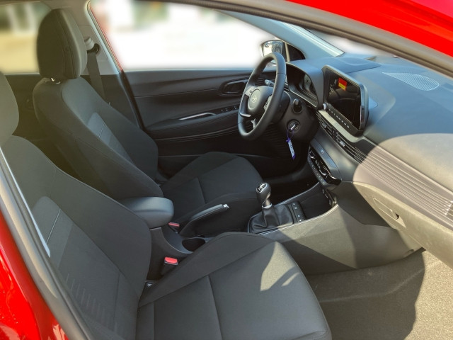 Bild 5: Hyundai Bayon Comfort Line 1.2 MPI