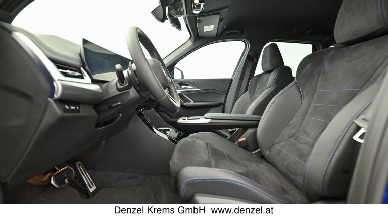 Bild 12: BMW iX1 xDrive30 U11 XE2