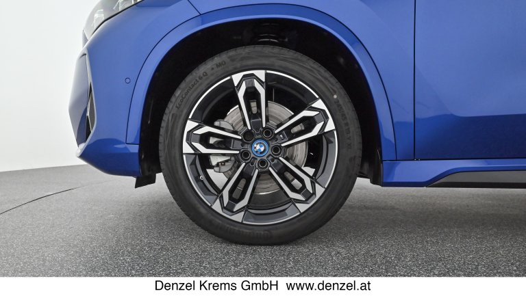 Bild 14: BMW iX1 xDrive30 U11 XE2