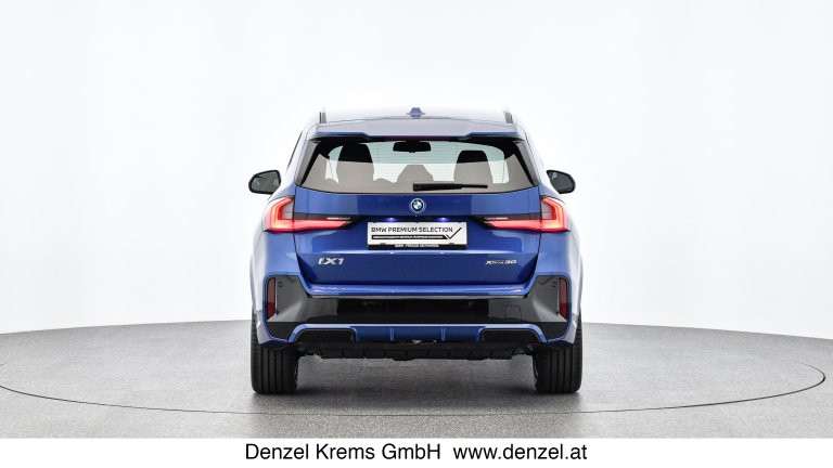 Bild 2: BMW iX1 xDrive30 U11 XE2