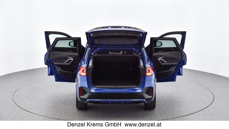 Bild 4: BMW iX1 xDrive30 U11 XE2