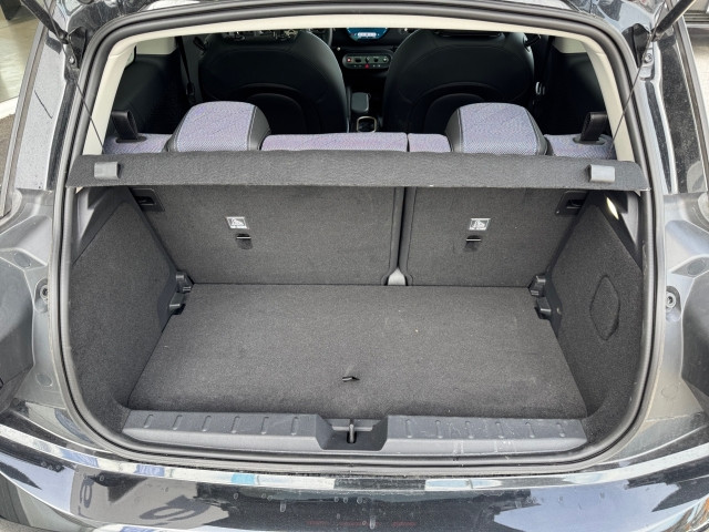 Bild 9: Mini Cooper SE J01 HC0