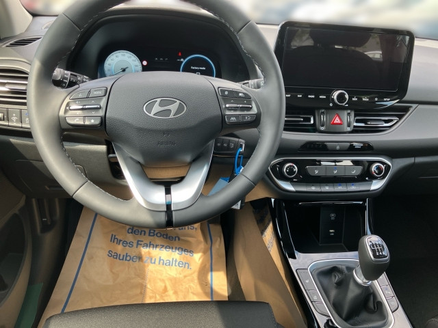 Bild 4: Hyundai i30 Kombi - PD GO Plus 1.0 TGDI