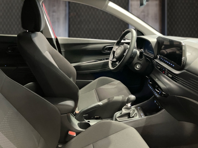 Bild 18: Hyundai i20 1,2 MPI GO! Plus