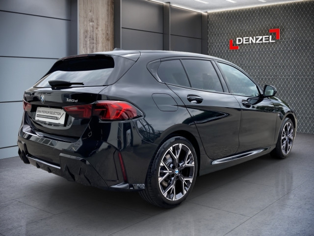 Bild 3: BMW BMW 120d 5-Türer F70 B47