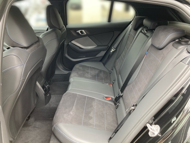 Bild 8: BMW BMW 120d 5-Türer F70 B47