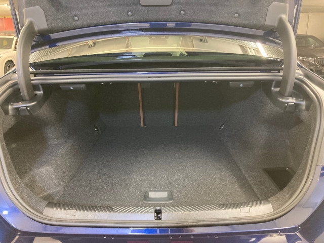 Bild 9: BMW i5 eDrive40 Limousine G60 HA0
