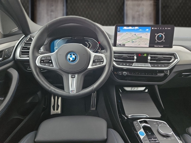 Bild 10: BMW iX3 G08 HA0