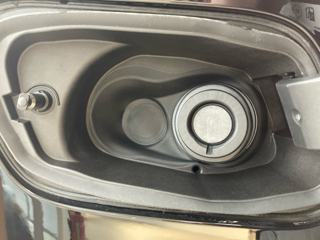 Bild 9: VOLVO PKW XC40 Ultra, B4 Mild Hybrid, Benzin, Dark
