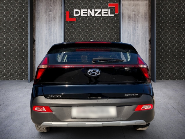 Bild 2: Hyundai Bayon i-Line 1,2 MPI