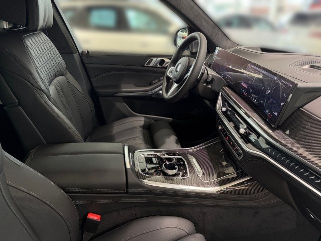 Bild 7: BMW X7 xDrive40d G07 B57