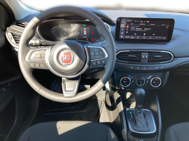 Bild 6: Fiat Tipo SW Hybrid 130 Cross