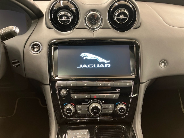 Bild 7: Jaguar XJ 3,0 Diesel Portfo