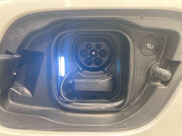 Bild 9: VOLVO PKW EX40 Plus, Single Motor Extended Range, Vollelektrisch