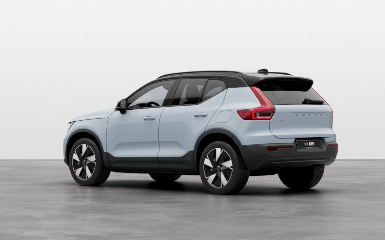 Bild 2: VOLVO PKW EX40 Ultra, Twin Motor, Vollelektrisch