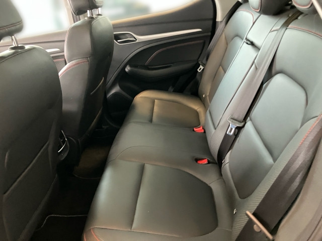 Bild 8: MG ZS Luxury 51kWh Connect