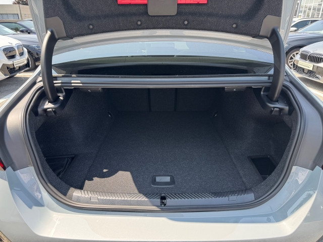 Bild 9: BMW BMW i5 eDrive40 Lim G60 HA0