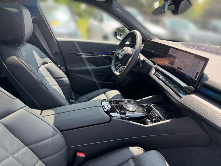 Bild 5: BMW BMW i5 eDrive40 Lim G60 HA0
