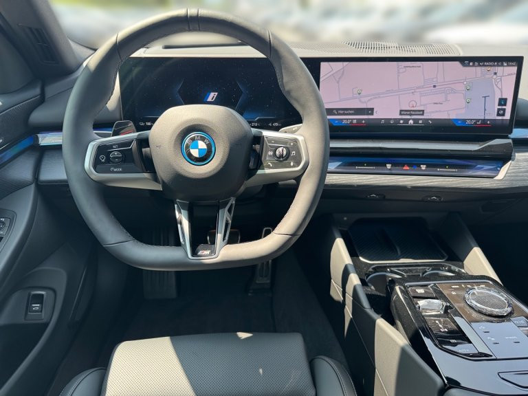 Bild 6: BMW BMW i5 eDrive40 Lim G60 HA0