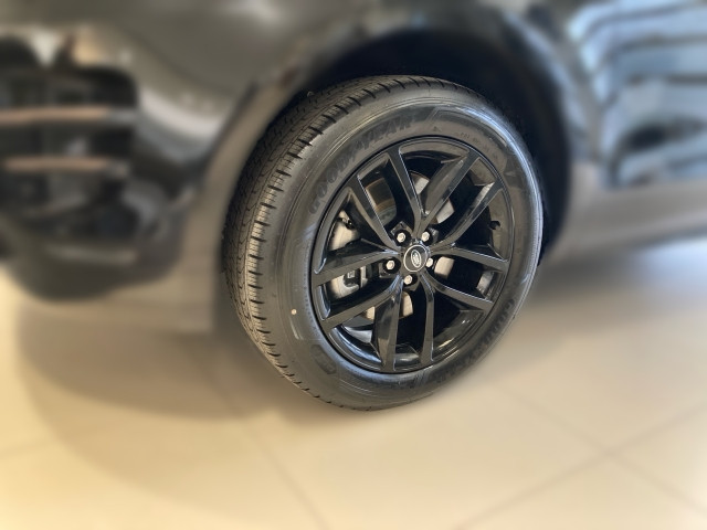 Bild 4: Land Rover Range Rover Evoque 2,0 AWD 5DR SV Dynamic 163PS