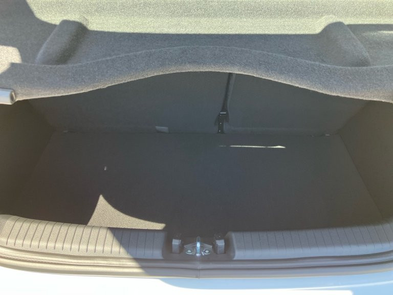 Bild 9: Hyundai i10 GO 1,0 MT