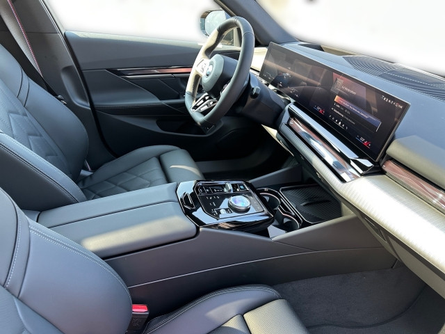 Bild 5: BMW i5 eDrive40 Touring G61