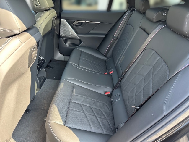 Bild 8: BMW i5 eDrive40 Touring G61