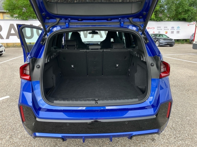 Bild 9: BMW iX1 xDrive30 U11