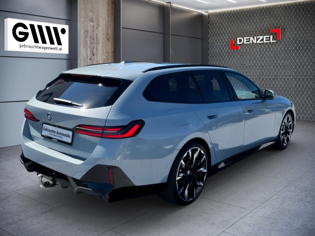Bild 3: BMW 520d xDrive Touring G61 B47