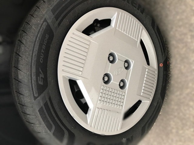 Bild 4: Hyundai INSTER Smart Line 42kWh