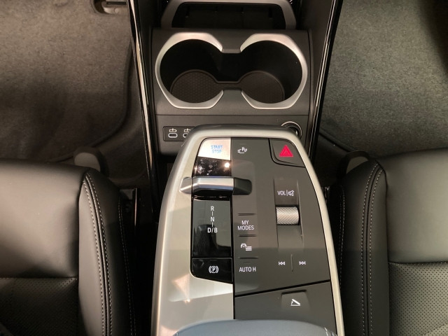 Bild 12: BMW iX1 eDrive20 U11 HB0