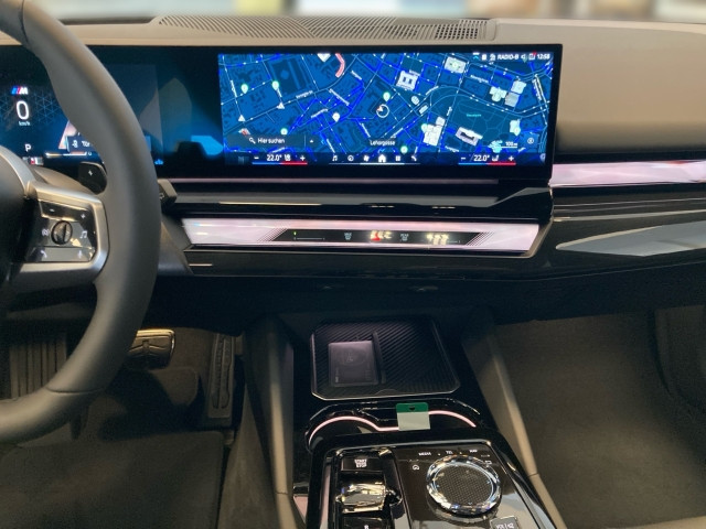 Bild 9: BMW 520d xDrive Touring G61 B47