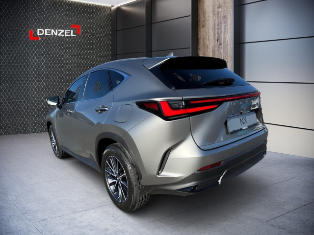Bild 2: Lexus NX 350h 4WD Executive