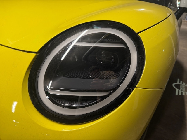 Bild 11: Mini Cooper E J01 HC0
