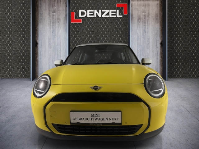 Bild 12: Mini Cooper E J01 HC0
