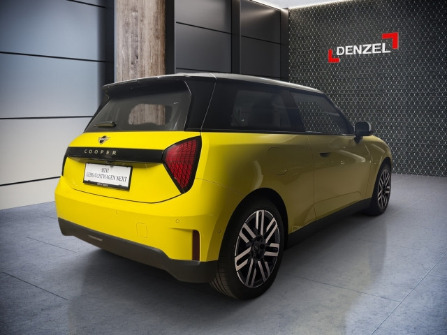Bild 3: Mini Cooper E J01 HC0