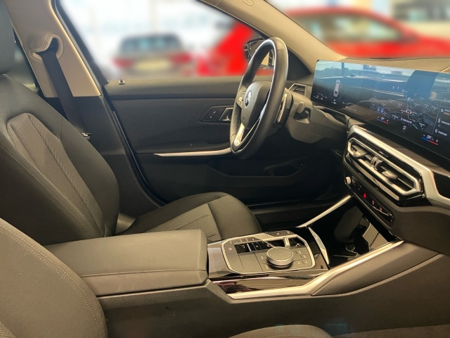 Bild 7: BMW 318d Touring G21 B47