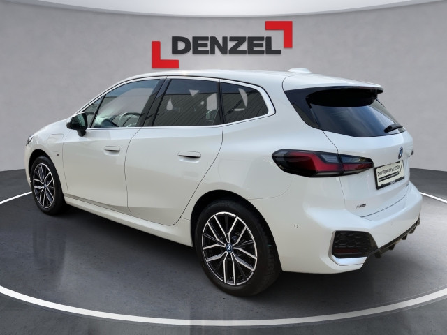 Bild 2: BMW 225e xDrive Active Tourer U06 XB2