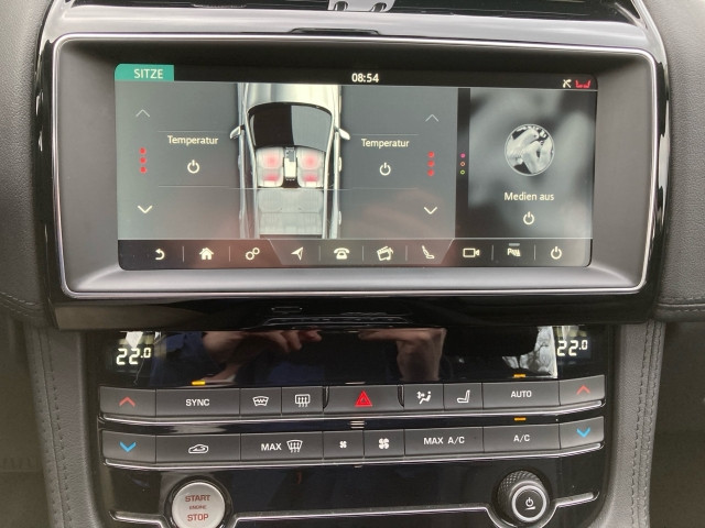 Bild 13: Jaguar F-Pace 20d Prestige AWD AT