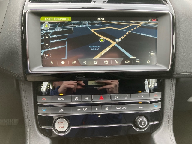 Bild 7: Jaguar F-Pace 20d Prestige AWD AT